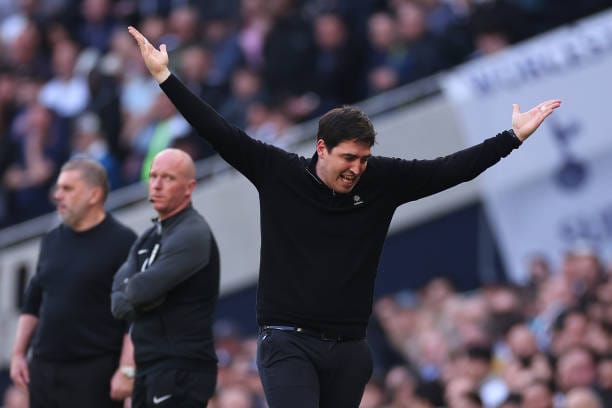 Iraola shrugging during Tottenham Vs Bournemouth
